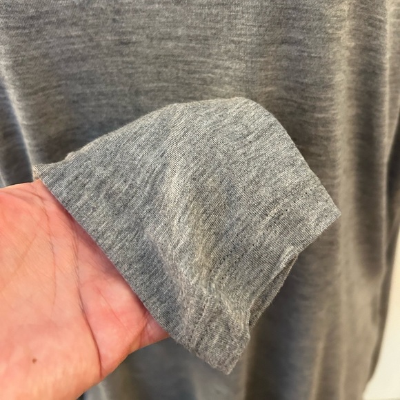 Vince Long Sleeved Tee, BNWT, size XL - Picture 6 of 9